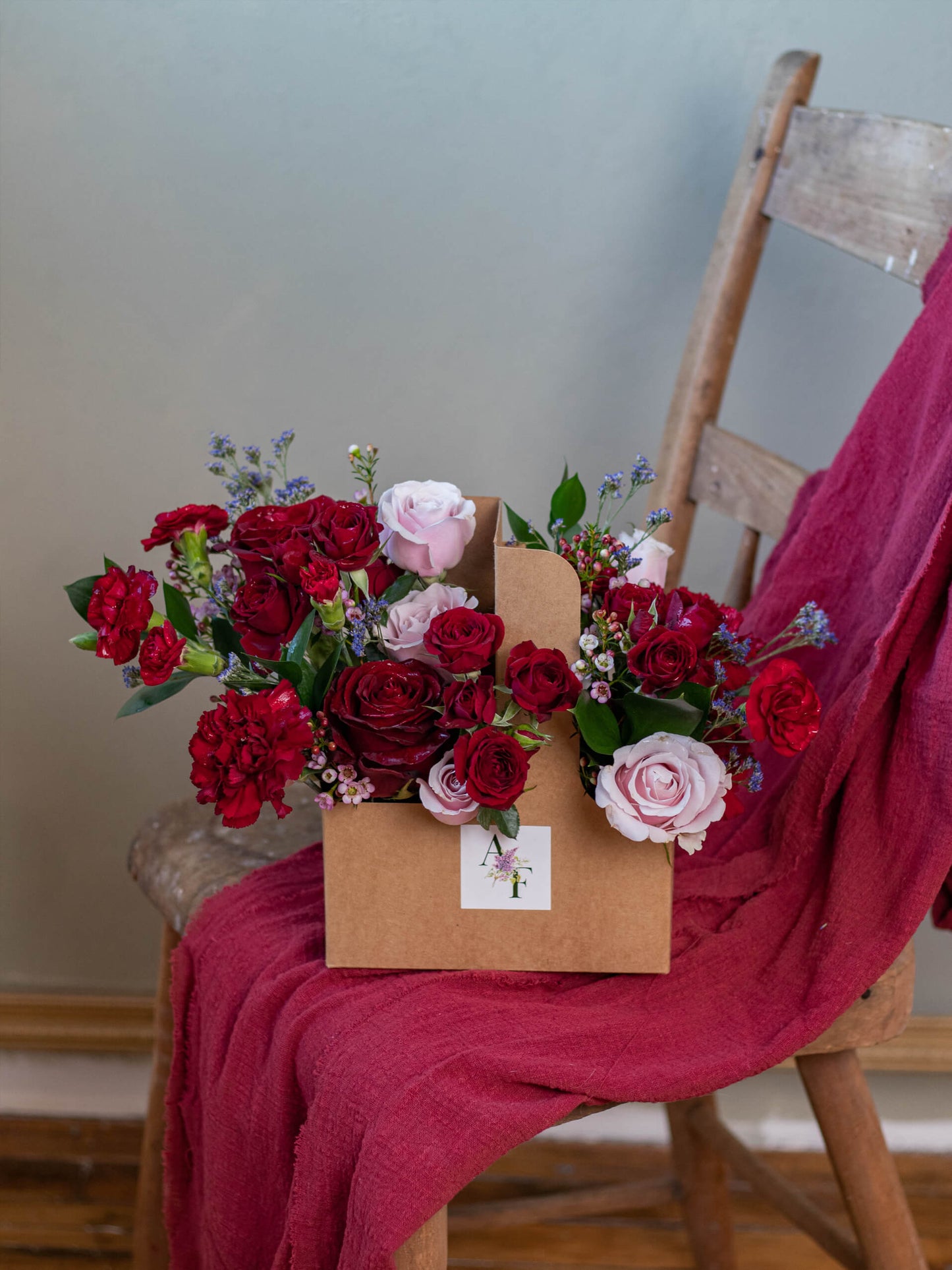 Adore Flowers Love Garden Arrangement - Vibrant Mix of Roses and Carnations with Blue Accents